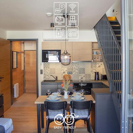 Enjoy Harrachov - Atraktivní klidný klimatizovaný apartmán 20 v centru Harrachova s wallboxem EV, herní konzolí, Ipad, Netflix, výhledem do zahrady a na romantický kostelík Exterior foto